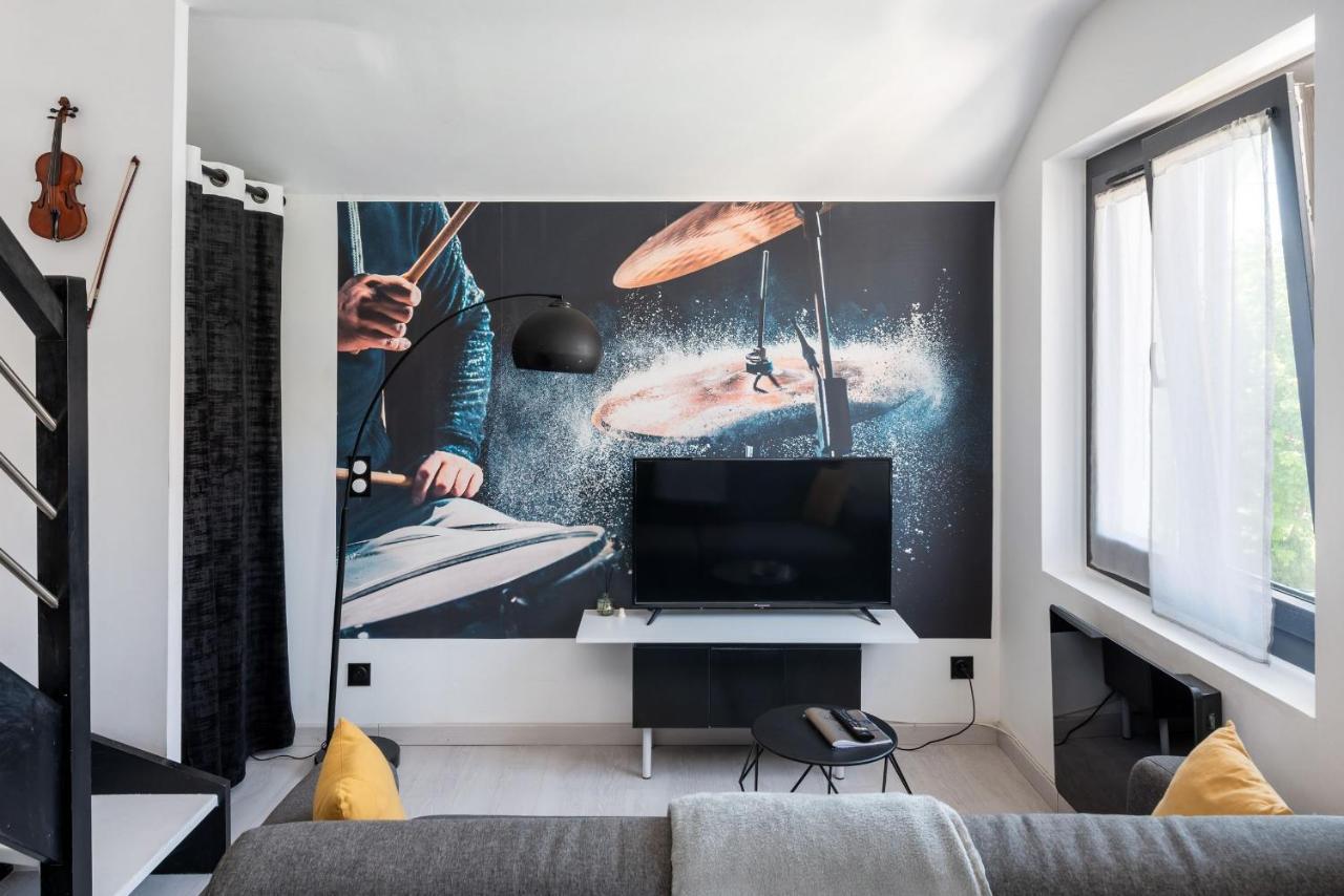 Life Is Music - Casa Vostra - Caution 800 Eur & Id Requises - Proche Tramway-frontiere *